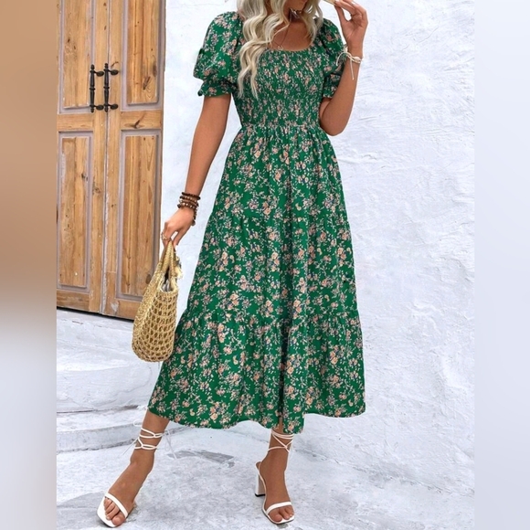 NEW Boho Floral Puffed Sleeve Tiered Midi Dress Green - Picture 3 of 9